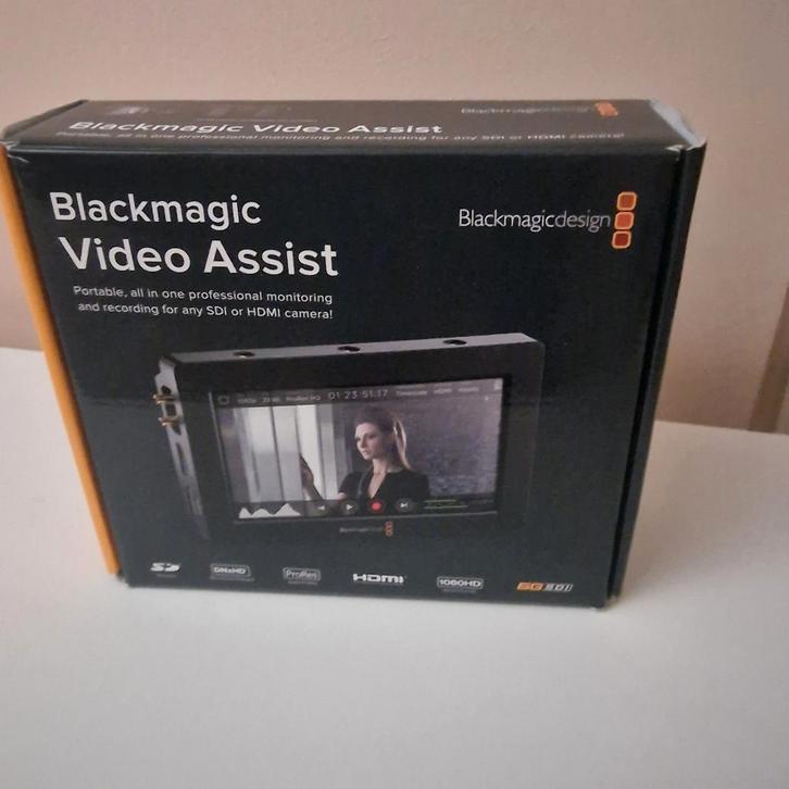 Blackmagic Video Assist - Professionele Monitor/Recorder, Audio, Tv en Foto, Professionele Audio-, Tv- en Video-apparatuur, Zo goed als nieuw