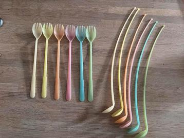 Vintage Tupperware Bestek -2x  6 stuks jaren 50 beschikbaar voor biedingen