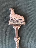 Vintage bewerkt en verzilverd lepeltje, Antiek en Kunst, Antiek | Bestek, Ophalen of Verzenden