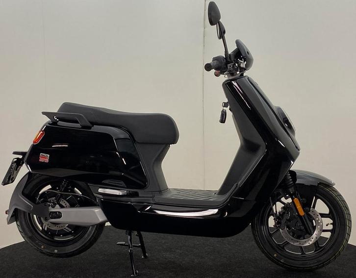 Black Friday! NiU NQi GTS en de NiU UQI GT extended 45km/uur, Fietsen en Brommers, Scooters | Overige merken, Nieuw, Maximaal 45 km/u