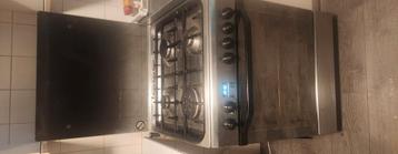 Indesit 16TMH5 AG(X)NL gas stove beschikbaar voor biedingen