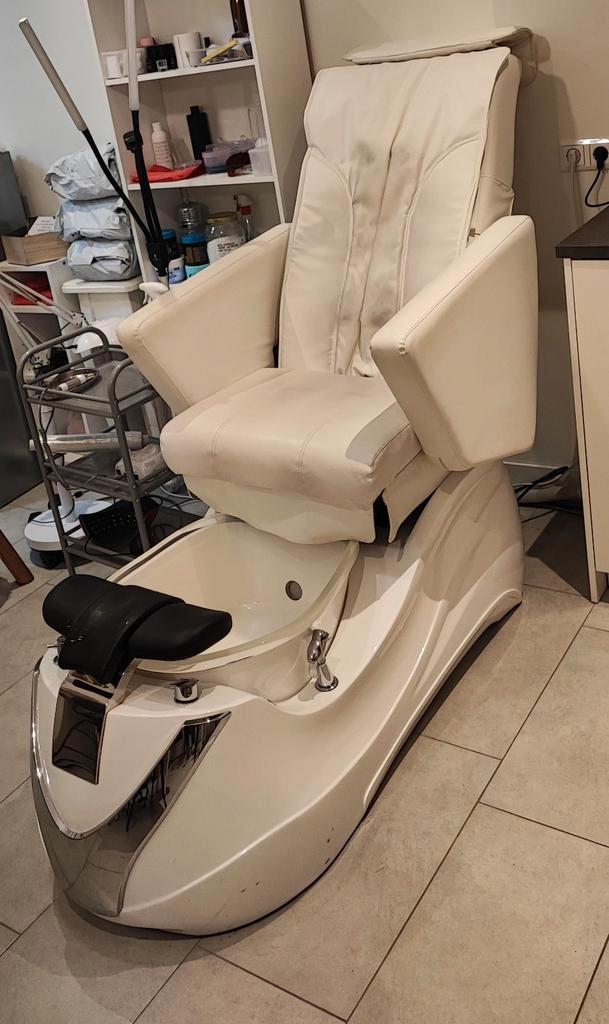 Pedicure  Massagestoel met Voetenbad, Sport en Fitness, Massageproducten, Gebruikt, Massagestoel of Kussen, Ophalen of Verzenden