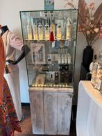Stijger houten kast plus vitrine van zwaar glas, Ophalen of Verzenden, Zo goed als nieuw, 25 tot 50 cm, Glas