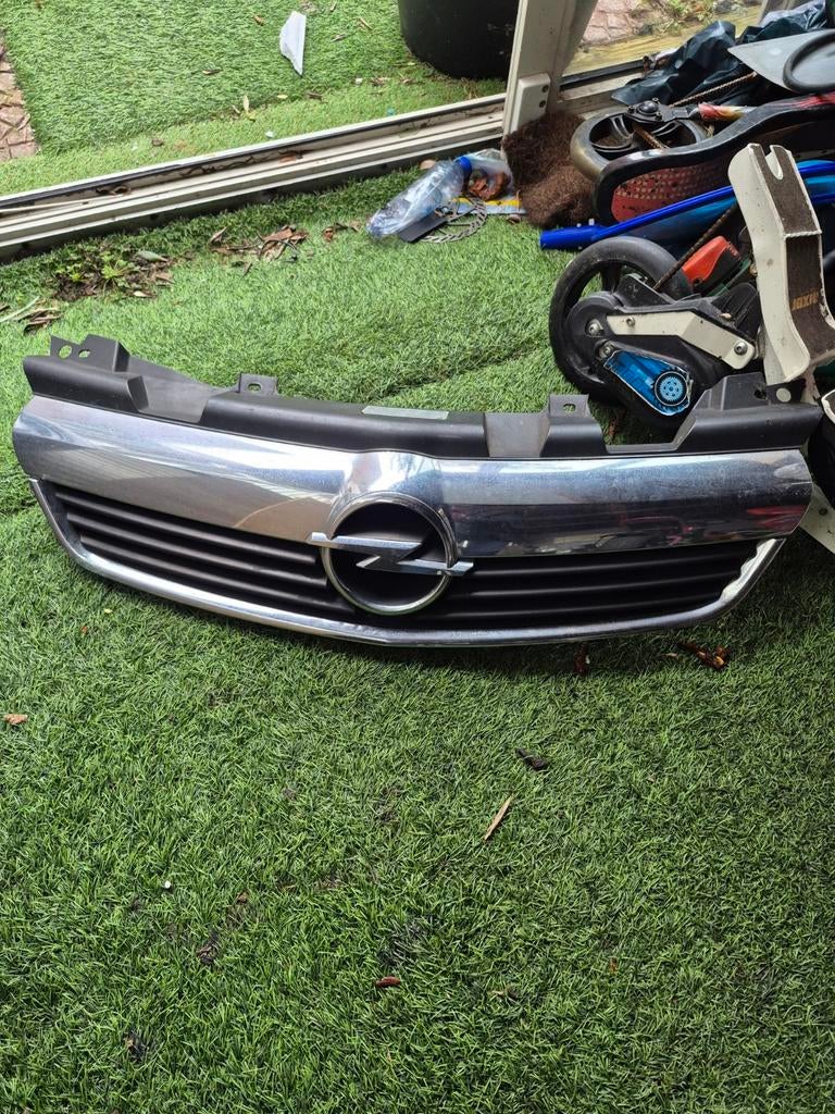 Voor gril opel zafira b, Auto-onderdelen, Ophalen, Voor, Opel, Nieuw
