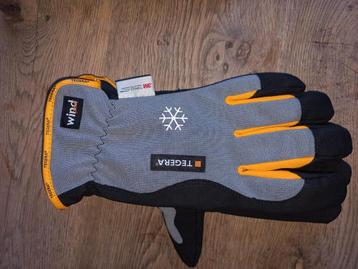Tegera model 9127 thermo handschoen beschikbaar voor biedingen
