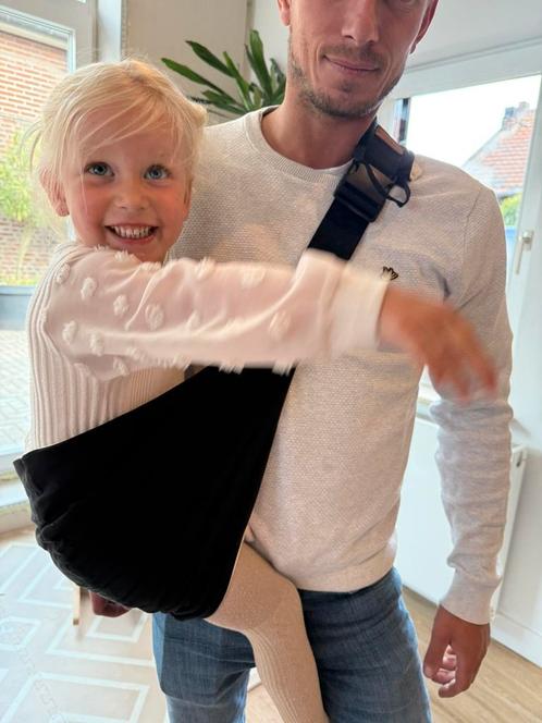 Nieuwe zwarte heupdrager, Kinderen en Baby's, Babydragers en Draagdoeken, Nieuw, Draagzak, Zij, Overige merken, Ophalen of Verzenden