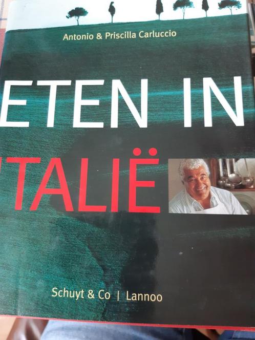 Antonio carluccio:eten in italie.hardcover., Boeken, Kookboeken, Gelezen, Italië, Ophalen