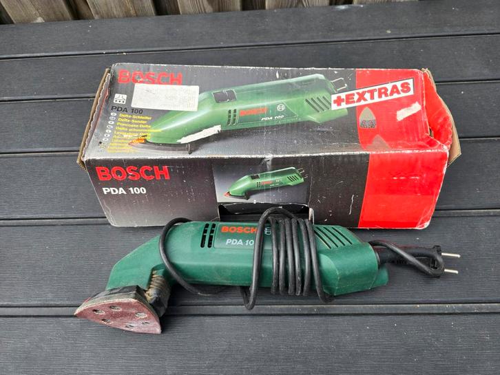 Bosch PDA 100 Deltaschuurmachine, Doe-het-zelf en Verbouw, Gereedschap | Schuurmachines, Gebruikt, Vlakschuurmachine, Minder dan 600 watt