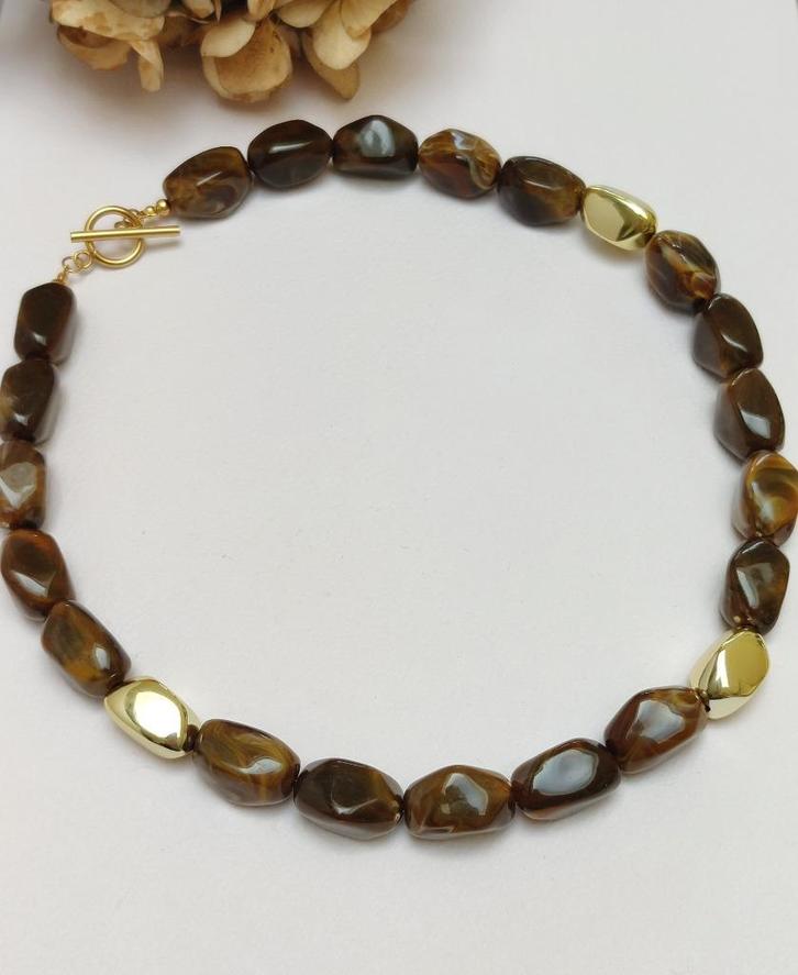 handgemaakte ketting, Sieraden, Tassen en Uiterlijk, Kettingen, Nieuw, Kunststof, Bruin, Ophalen of Verzenden