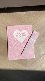 Melanie Martinez k-12 notebook en pencils, Diversen, Notitieboeken, Ophalen of Verzenden, Zo goed als nieuw