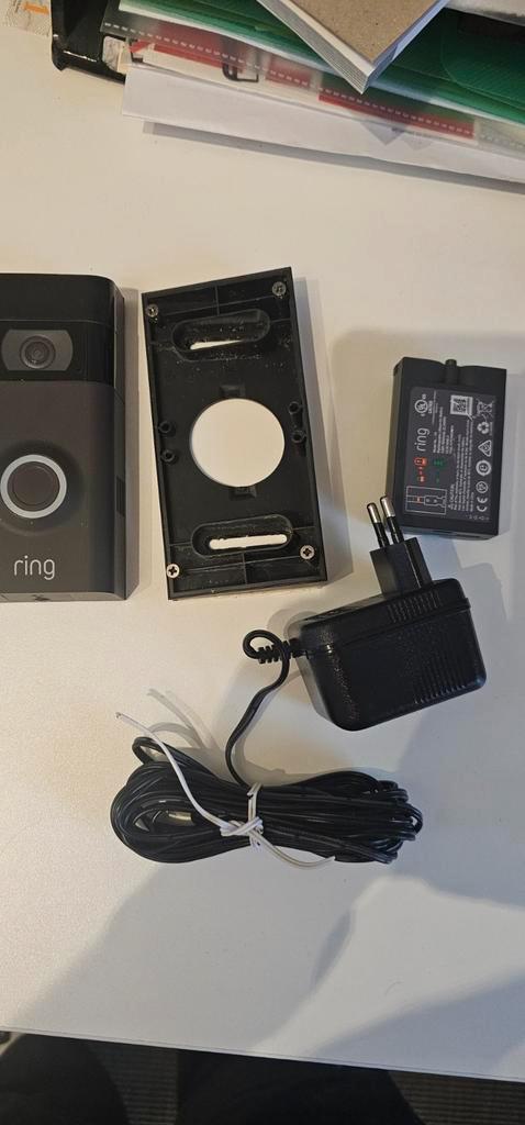 Ring Video Deurbel, Huis en Inrichting, Deurbellen, Zo goed als nieuw, Bedraad, Ingebouwde camera, Compatibel met smartphone, Bewegingsdetectiesensor