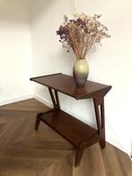 Louis van Teeffelen tafeltje jaren '60, Ophalen