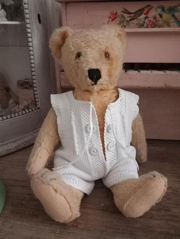 Vintage gebreide beren hansop wit . jaren 50 beschikbaar voor biedingen