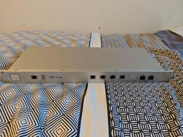 Ubiquiti Unifi USG Pro4 met Noctua beschikbaar voor biedingen