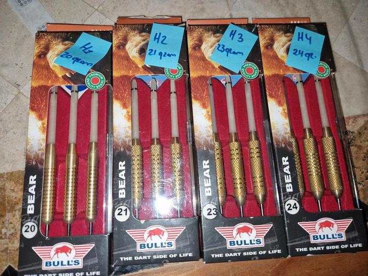 Bulls bear sets dartpijlen, Sport en Fitness, Darts, Nieuw, Pijlen, Ophalen