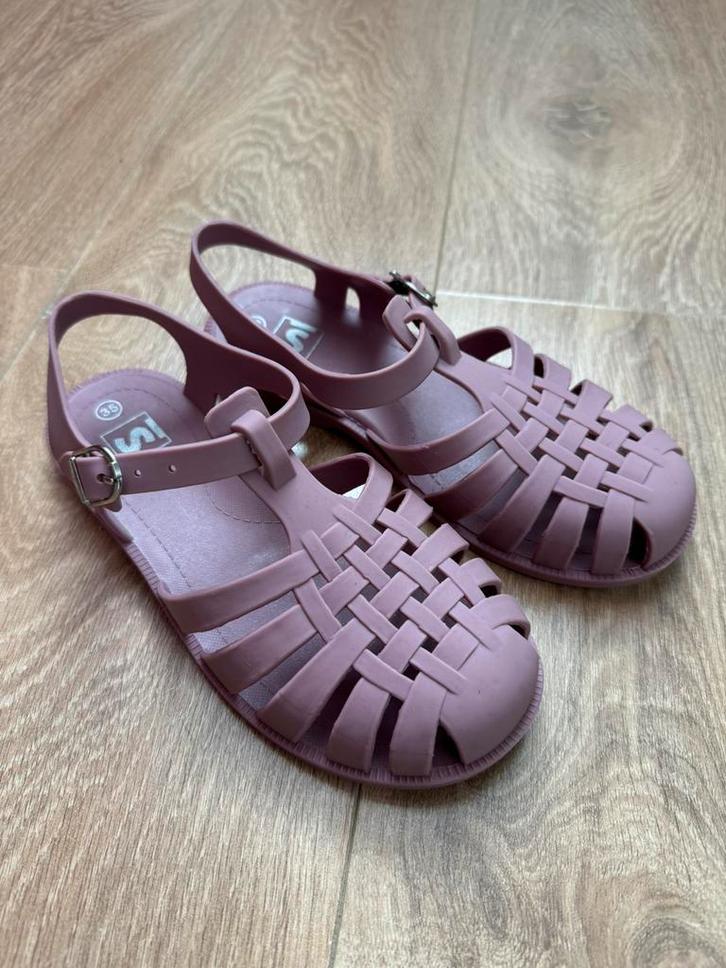 Waterschoenen oudroze maat 35, Kinderen en Baby's, Kinderkleding | Schoenen en Sokken, Zo goed als nieuw, Overige typen, Meisje