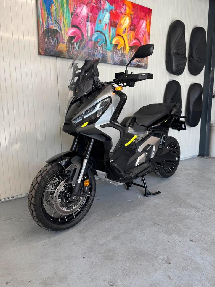 HONDA X-ADV 750 NIEUW 2025 20KM special edition, Motoren, Motoren | Honda, Bedrijf, Scooter, meer dan 35 kW, 2 cilinders, Motorrijbewijs A