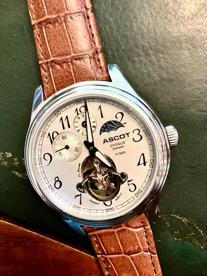 Automaat, maanstand, opengewerkte bewerkte wijzerplaat., Sieraden, Tassen en Uiterlijk, Horloges | Heren, Zo goed als nieuw, Overige merken