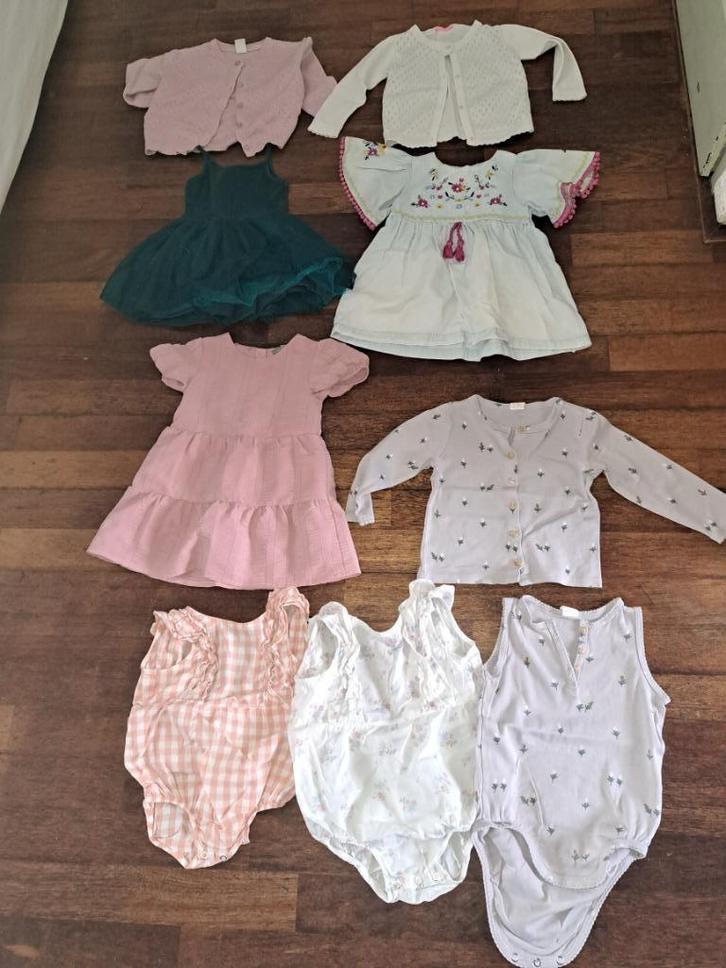 Kledingpakket meisje 80, Kinderen en Baby's, Babykleding | Baby-kledingpakketten, Zo goed als nieuw, Maat 80, Ophalen