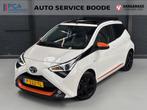 Toyota Aygo 1.0 VVT-i (72pk) x-cite automaat - schuifdak - C, Gebruikt, Euro 6, 4 stoelen, Wit