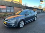 Volkswagen Jetta 1.4 TSI Hybrid Highline Automaat Pano Navi, Stof, Gebruikt, Euro 6, 4 cilinders
