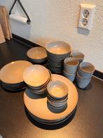 Herman den Blijker compeet servies, Huis en Inrichting, Ophalen, Gebruikt, Overige stijlen, Aardewerk