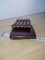 sigaren sigaretten koker plat model 5 x passen leer oud, Verzamelen, Rookartikelen, Aanstekers en Luciferdoosjes, Ophalen of Verzenden