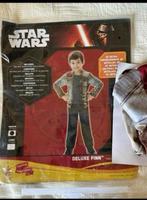 Star Wars Finn Deluxe Kostuum - Nieuw - Maat 128-140, Ophalen of Verzenden, Nieuw, Jongen