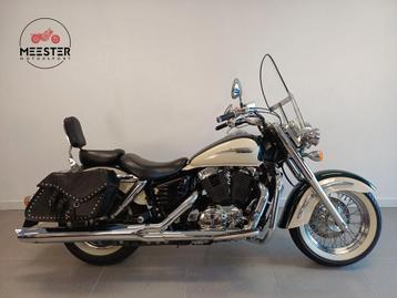 HONDA VT 1100 C3 SHADOW NIEUWSTAAT (bj 2001) c2 ace vt1100 beschikbaar voor biedingen