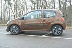 Renault Twingo 1.2 16V 2010 Bruin, 839 kg, 4 cilinders, Bruin, 4 stoelen