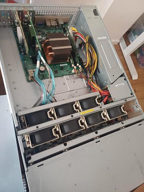 Supermicro 4u 36bay compleet. meeneemprijs, Computers en Software, Servers, Zo goed als nieuw, Ophalen