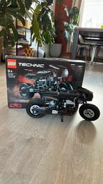LEGO Technic The BATMAN- BATCYCLE, Ophalen of Verzenden, Zo goed als nieuw