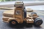 Dinky supertoys - Tracteur Unic #39, Hobby en Vrije tijd, Modelauto's | 1:50, Verzenden, Gebruikt, Bus of Vrachtwagen, Dinky Toys
