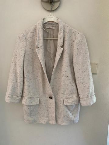 Wit jasje met kleurtjes, dikke stof van Esprit beschikbaar voor biedingen