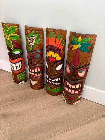 4 Tiki maskers prachige exemplaren €20.- per stuk 4 voor €70 beschikbaar voor biedingen