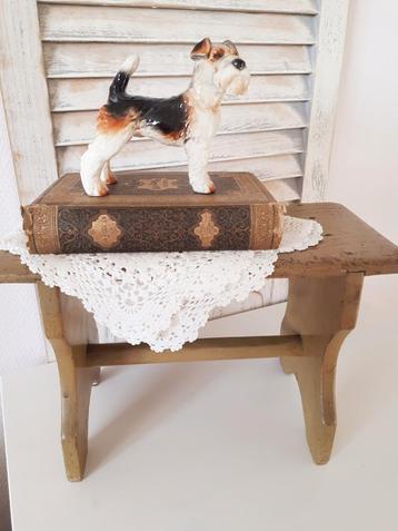 Oud brocant opstapje vensterbankje krukje beschikbaar voor biedingen