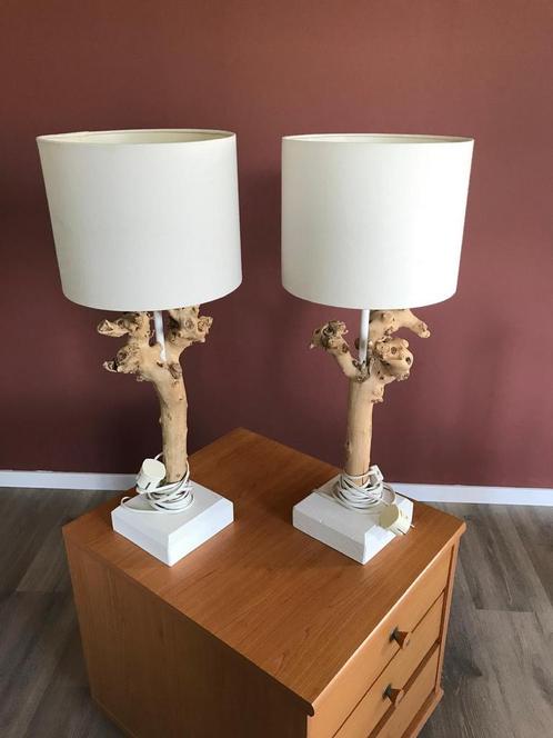 Set Landelijke Handgemaakte Tafellampen, Huis en Inrichting, Lampen | Tafellampen, Zo goed als nieuw, 50 tot 75 cm, Hout, Stof