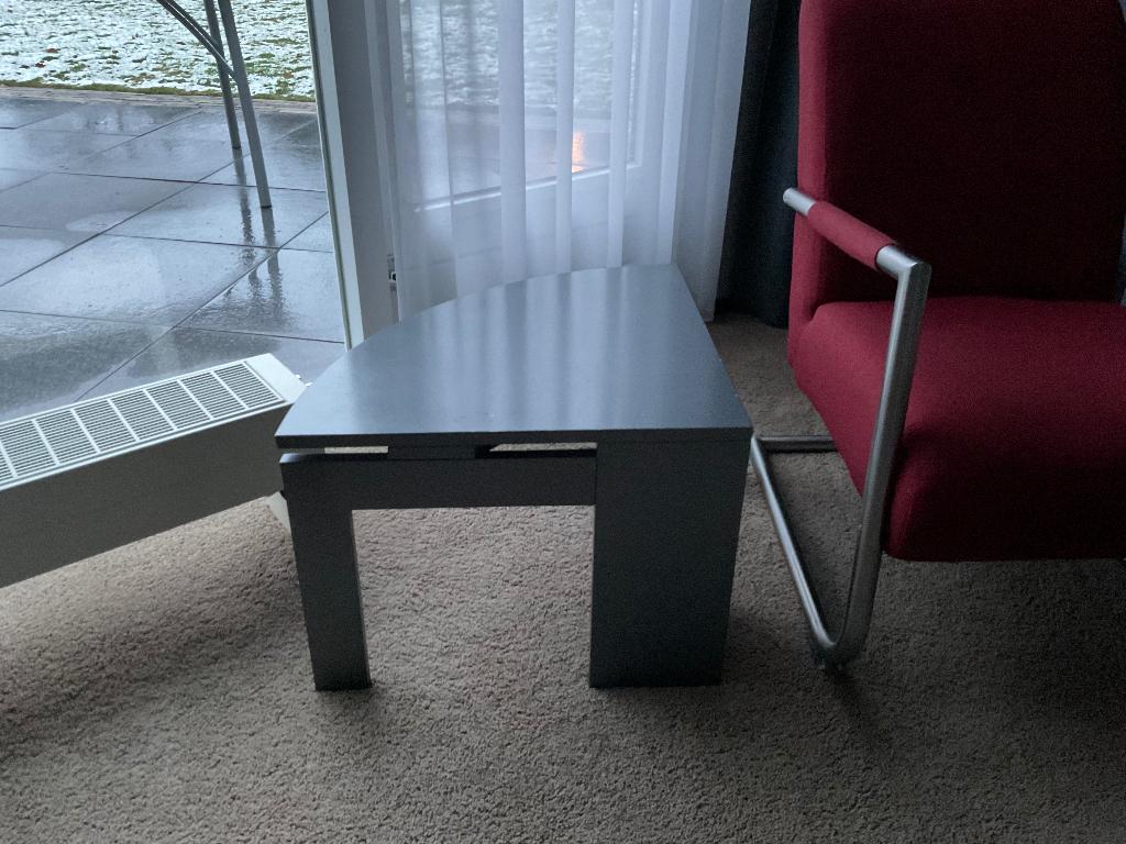 Bijzettafel 55 x 55 x 42 cm, Minder dan 55 cm, Gebruikt, Rond, Ophalen of Verzenden