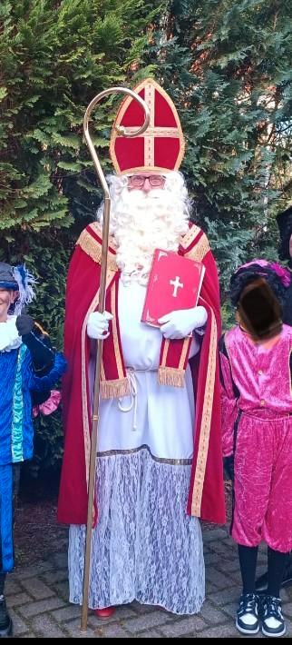 Sinterklaas kostuum incl toebehoren, Diversen, Sinterklaas, Ophalen of Verzenden