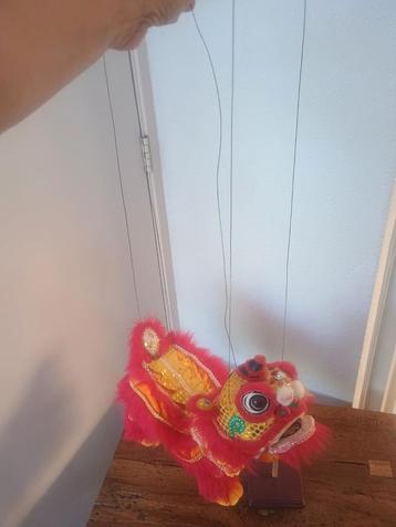 Foo dog Chinese leeuw - rood beschikbaar voor biedingen