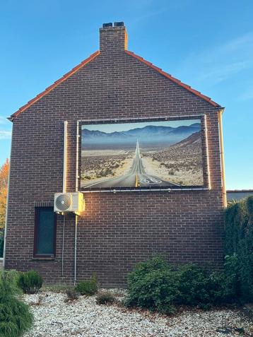 Buitendoek ‘Route 66’ (3,5 m x 2 m) inclusief frame beschikbaar voor biedingen