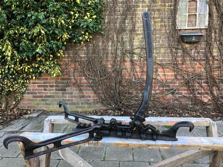 RED GIANT TOOL CORPORATION split rim tool, Antiek en Kunst, Antiek | Gereedschap en Instrumenten, Ophalen of Verzenden