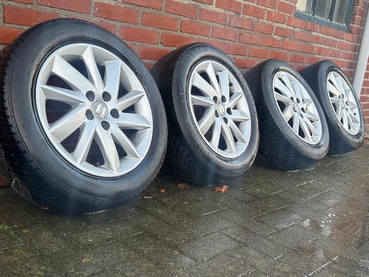 Lichtmetalen velgen met all-season banden 15 inch, Auto-onderdelen, Banden en Velgen, Banden en Velgen, All Season, 15 inch, 185 mm