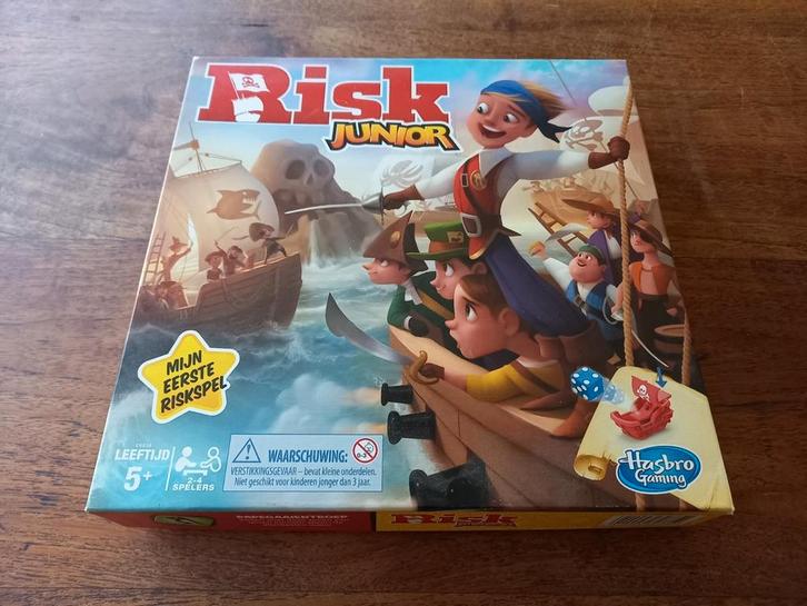 Spel Risk Junior van Hasbro, Hobby en Vrije tijd, Gezelschapsspellen | Bordspellen, Zo goed als nieuw, Ophalen of Verzenden