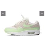 NiKE AiR MAX 1 essential 45.5, Kleding | Heren, Schoenen, Ophalen of Verzenden, Nieuw, Overige kleuren