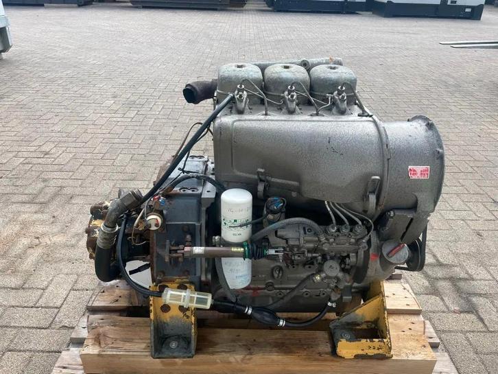 Deutz F3L 912 Motor 3 cilinder 38 kW 52 PK Diesel Motor, Zakelijke goederen, Machines en Bouw | Onderdelen, Ophalen of Verzenden