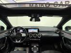 Mercedes-Benz A-klasse 250 e AMG LINE Limited PANO, Auto's, Mercedes-Benz, Gebruikt, Zwart, 4 cilinders, Lichtsensor