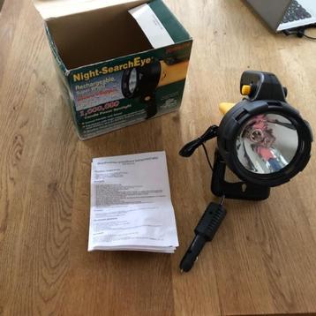 Lamp oplaadbaar beschikbaar voor biedingen