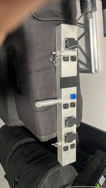 T bar met adapter voor statief (2x) beschikbaar voor biedingen