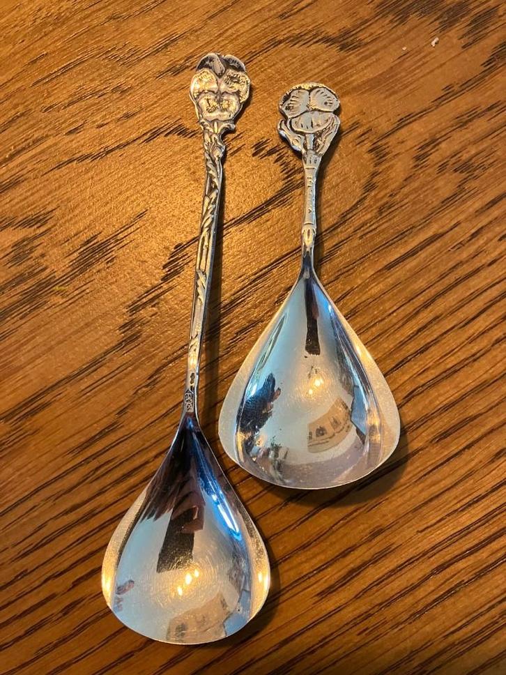 Zilveren lepeltjes, Antiek en Kunst, Antiek | Bestek, Ophalen of Verzenden